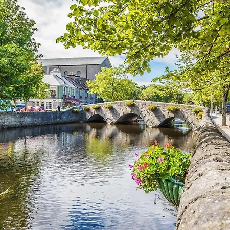 بيت للعطل Lough Conn By Trident Homes Crossmolina